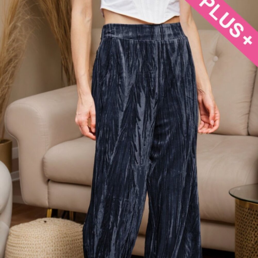 The Valeria Davi And Dani Plus Size Crinkled Velv… - image 1